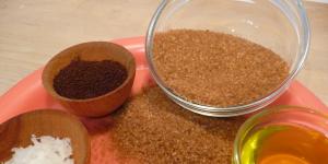 Польза и рецепты скрабов для применения в бане Скраб для бани из кофе и меда